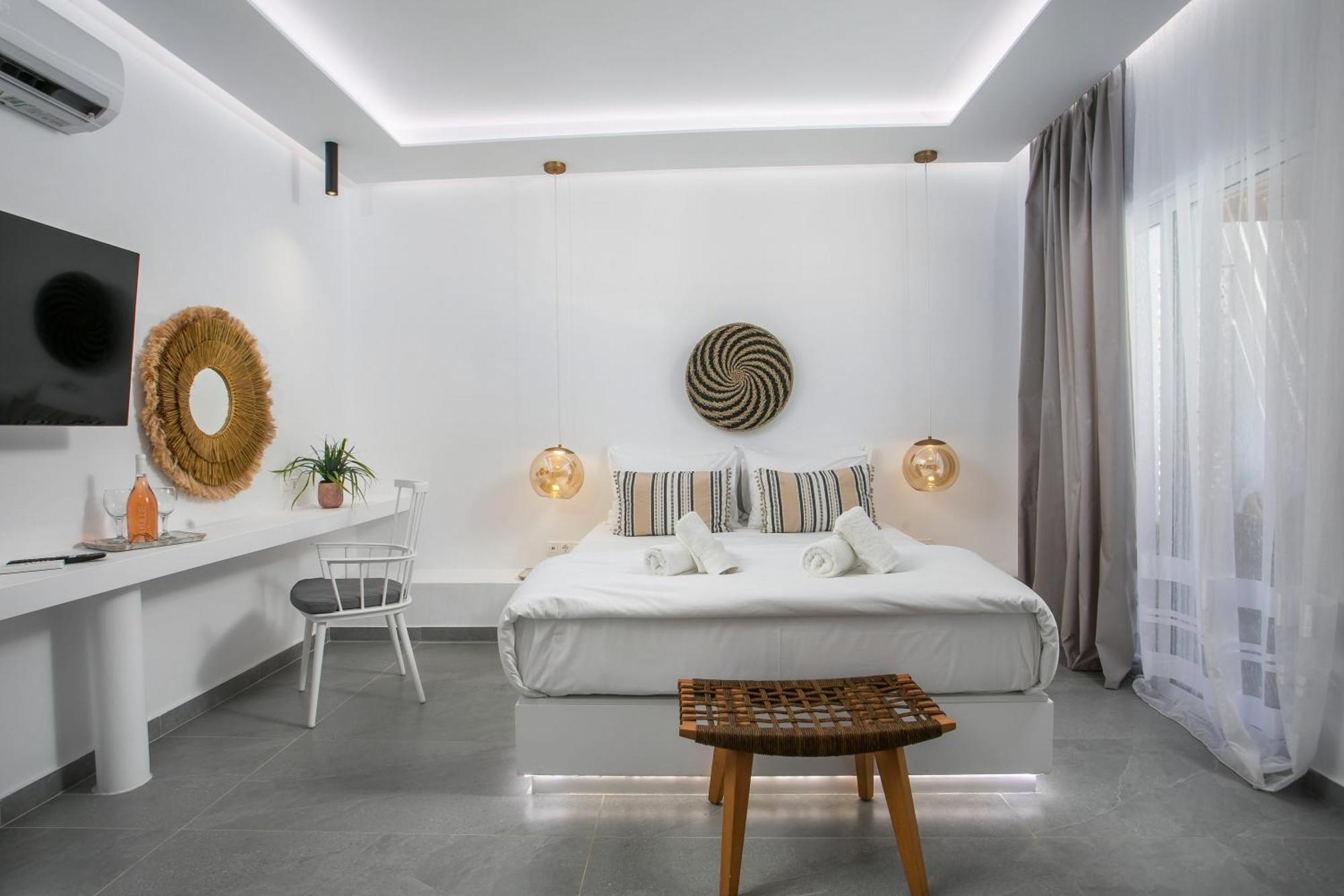 Calma Luxury Studios & Suites Фалираки Екстериор снимка